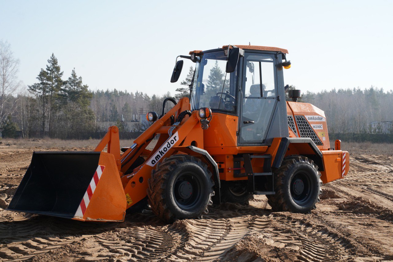 Погрузчик АМКОДОР W200C - официальный дистрибьютор в ЦФО РФ